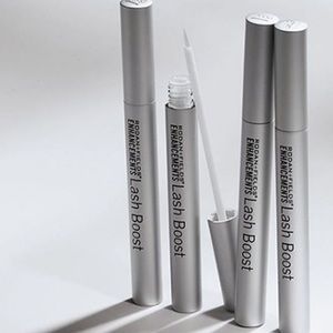 BRAND NEW sealed Rodan and Fields Lash Boost